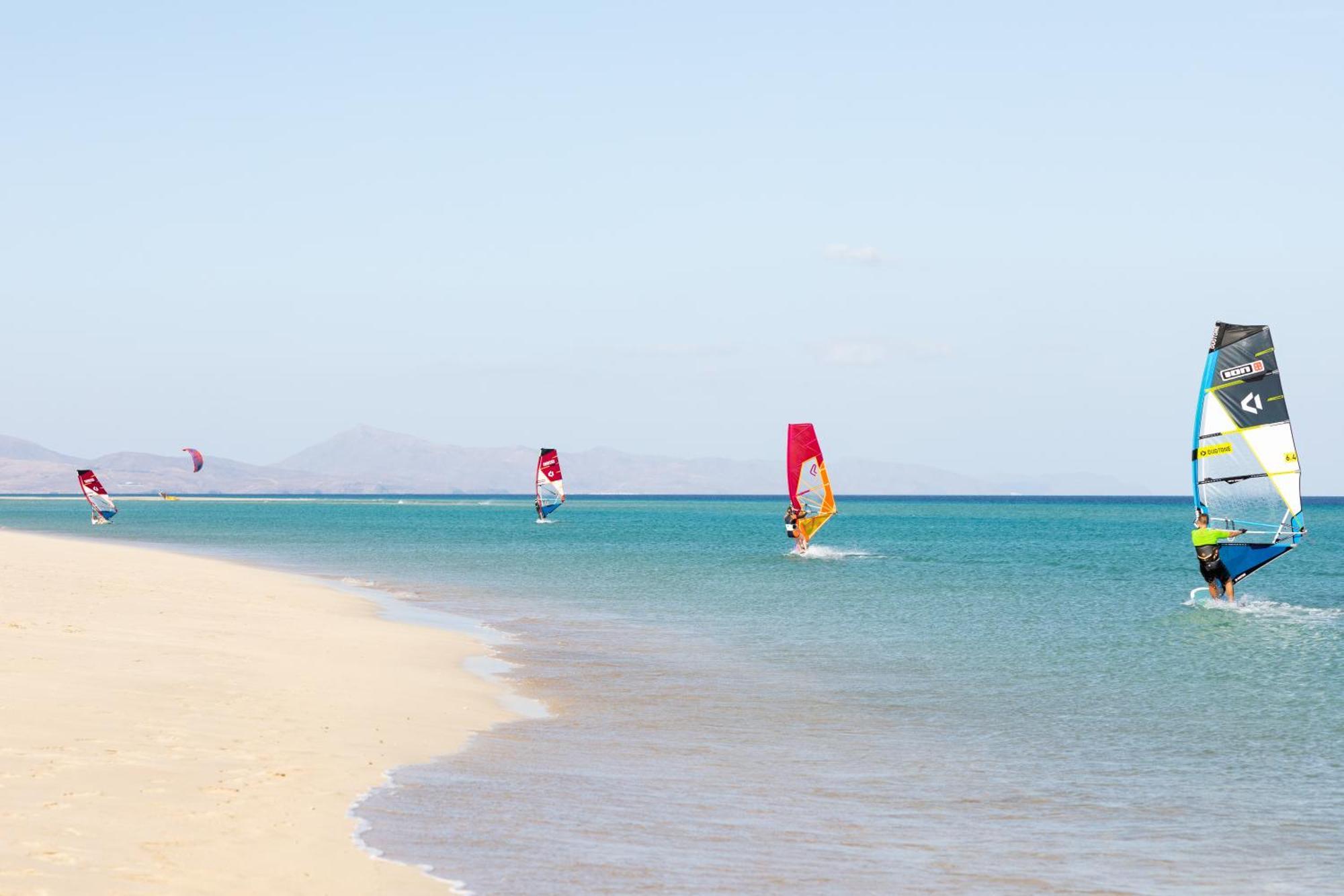 Home2Book Private Pool & Terrace, Aloha Sun Villa Corralejo Buitenkant foto