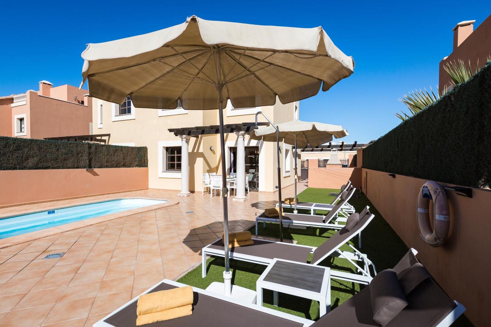 Home2Book Private Pool & Terrace, Aloha Sun Villa Corralejo Buitenkant foto