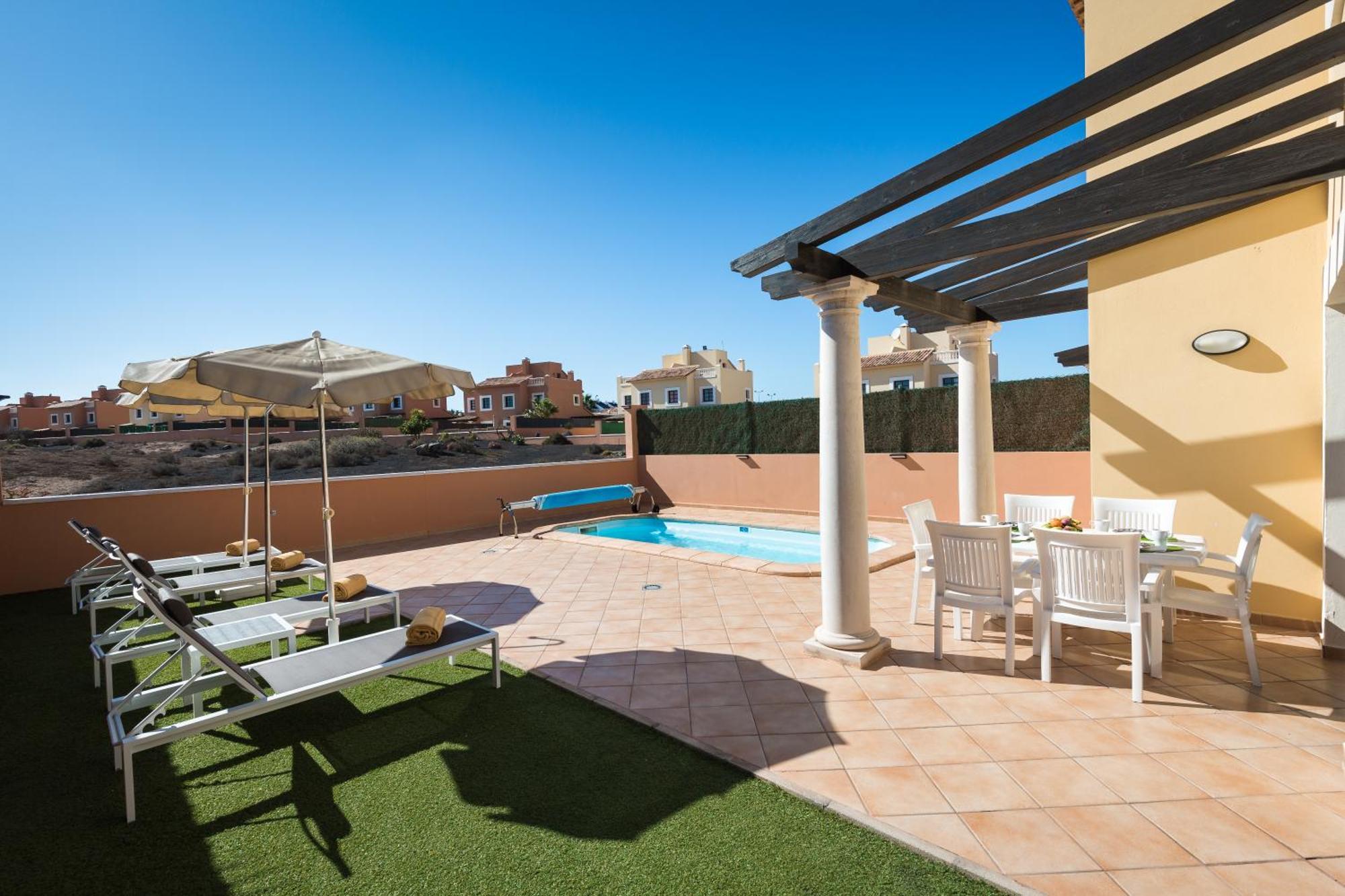 Home2Book Private Pool & Terrace, Aloha Sun Villa Corralejo Buitenkant foto
